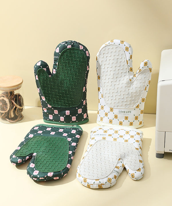 Anti-Scalding Microwave Cotton Non-Slip Insulation Gloves Oven Mitts  Kitchen Heat Resistant Thickened Cotton Heat Insulation Microwave Oven Oven Anti Scalding Household Gloves Baking Tools